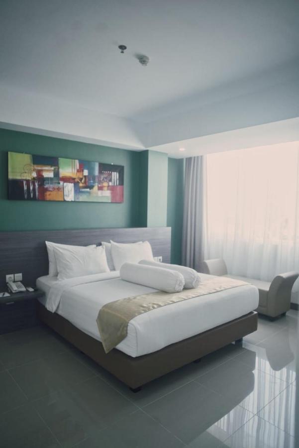 Ayani Hotel Banda Aceh Esterno foto