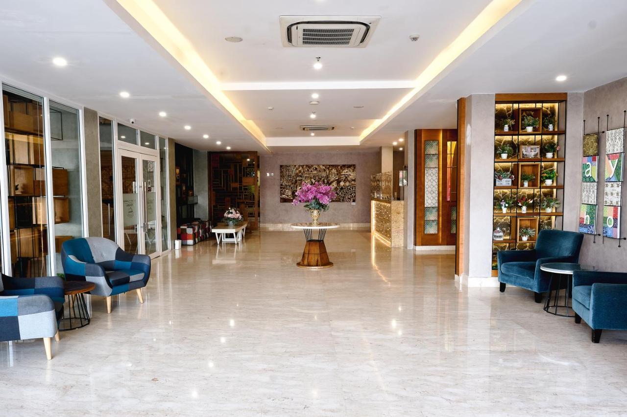 Ayani Hotel Banda Aceh Esterno foto